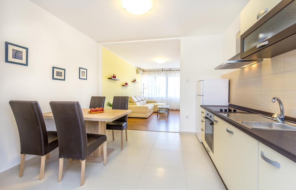 Penthouse Castropola Daire Dış mekan fotoğraf
